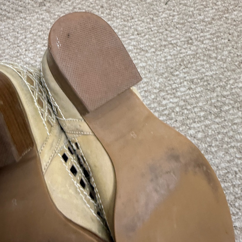 Jeffrey Campbell Taggart Taupe Cut Out Pointed Toe Western Booties size 8 - Picture 6 of 10